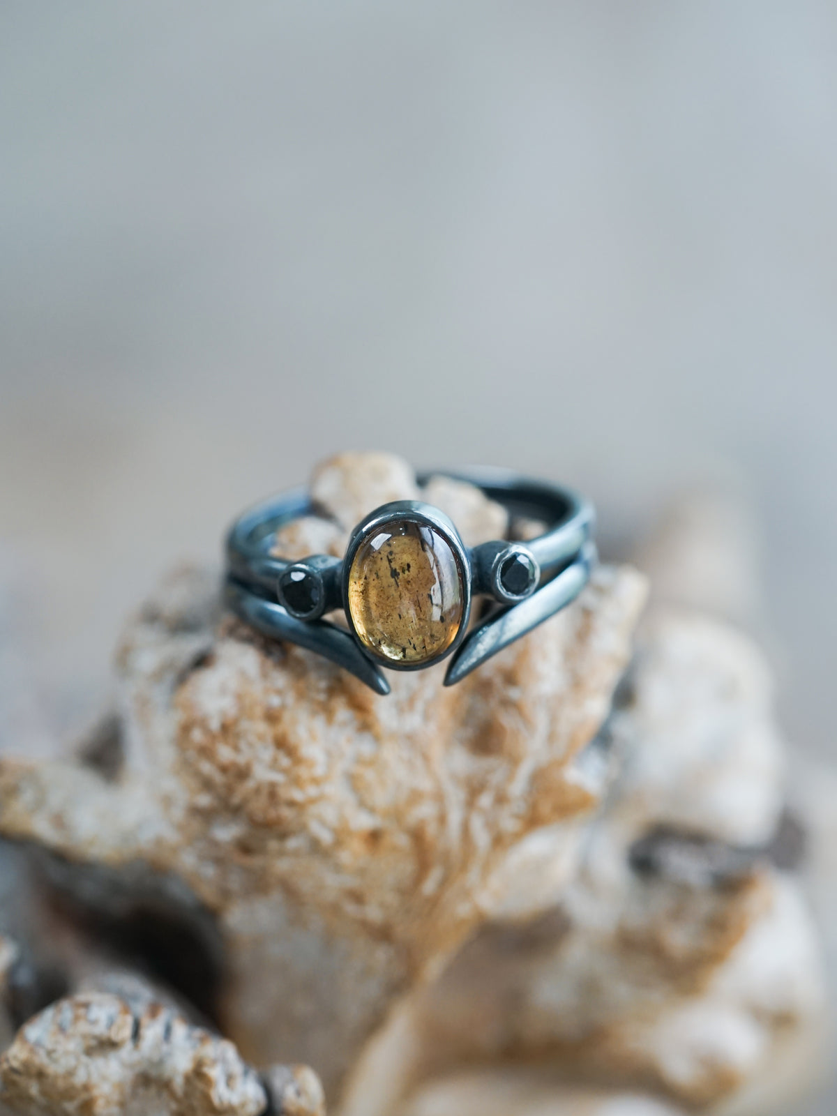 Sapphire and Black Spinel Ring Set