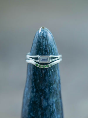 Silver Powellite and Green Garnet Ring Set