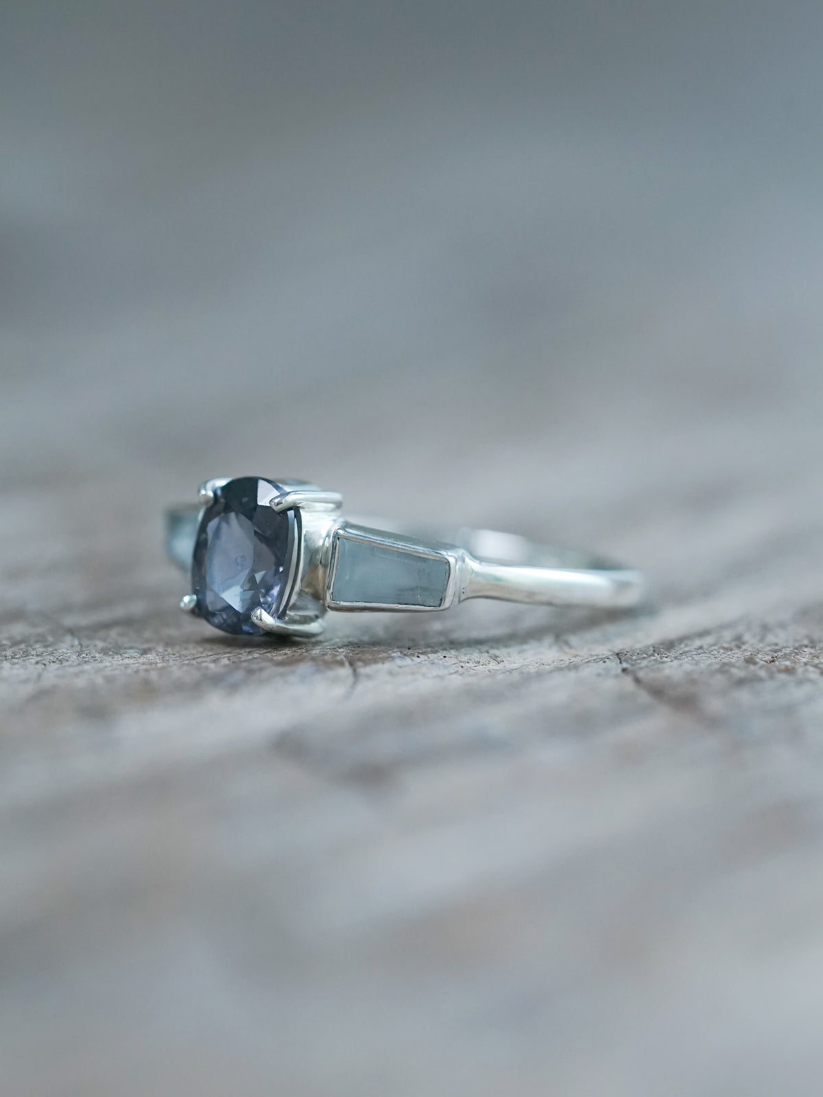 Spinel and Aquamarine Ring