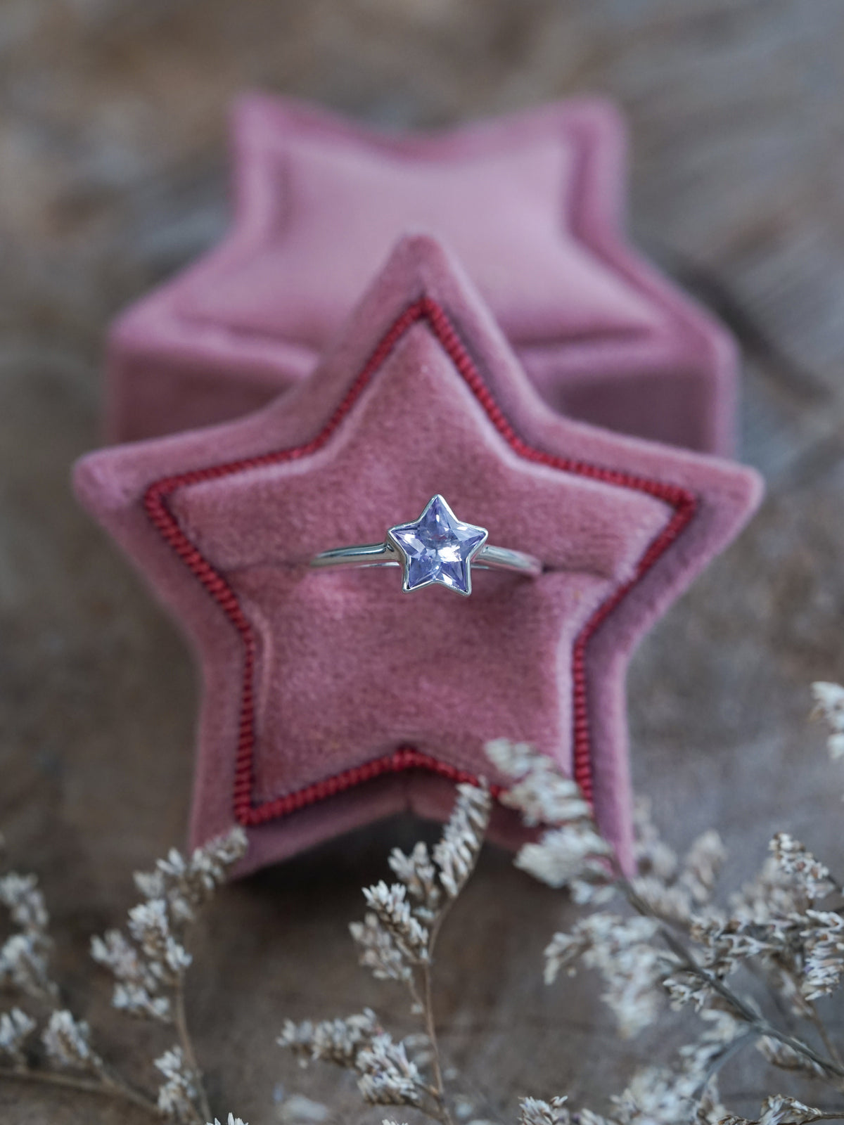 Star Amethyst Ring - size 8