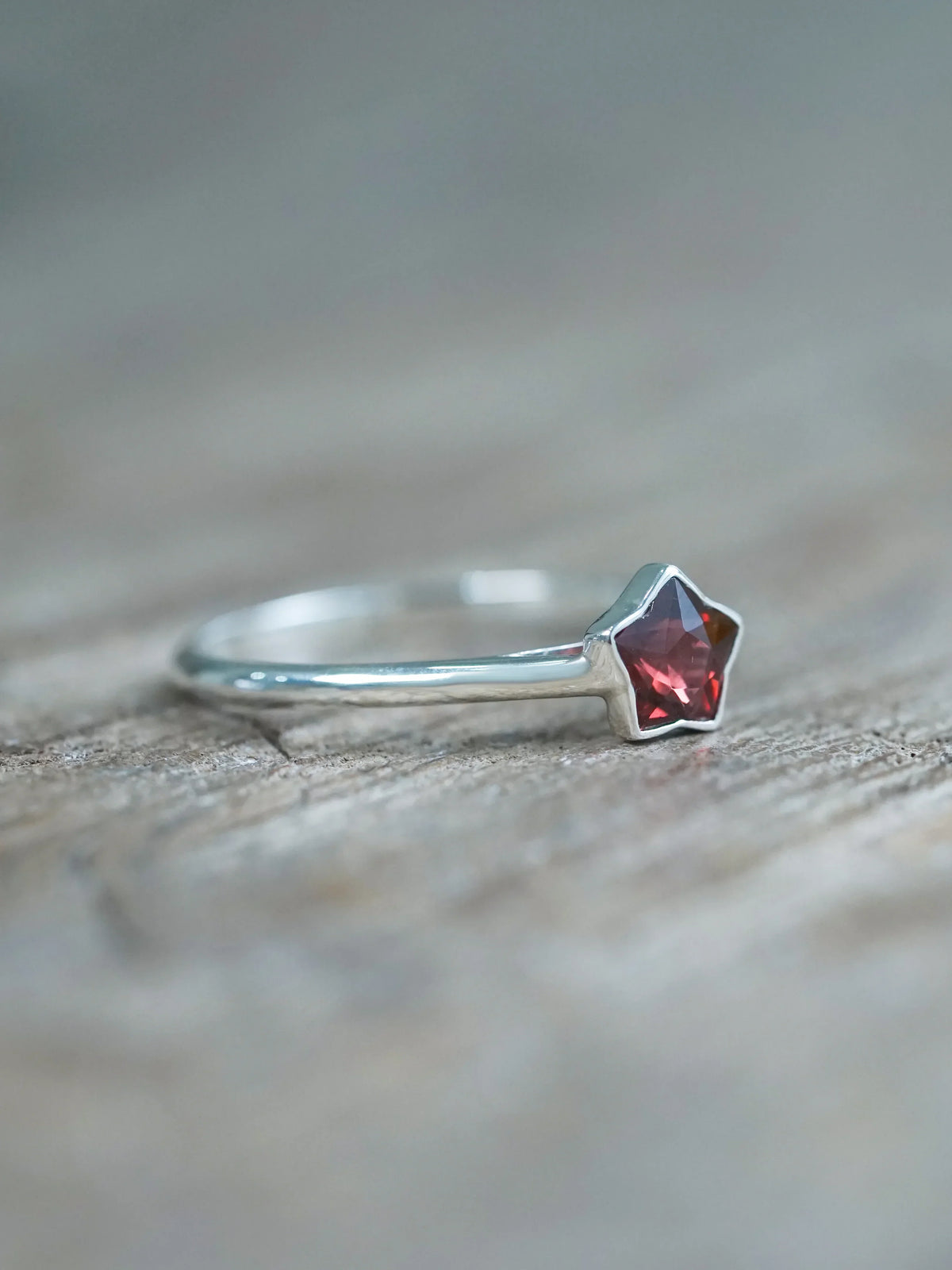 Star Garnet Ring