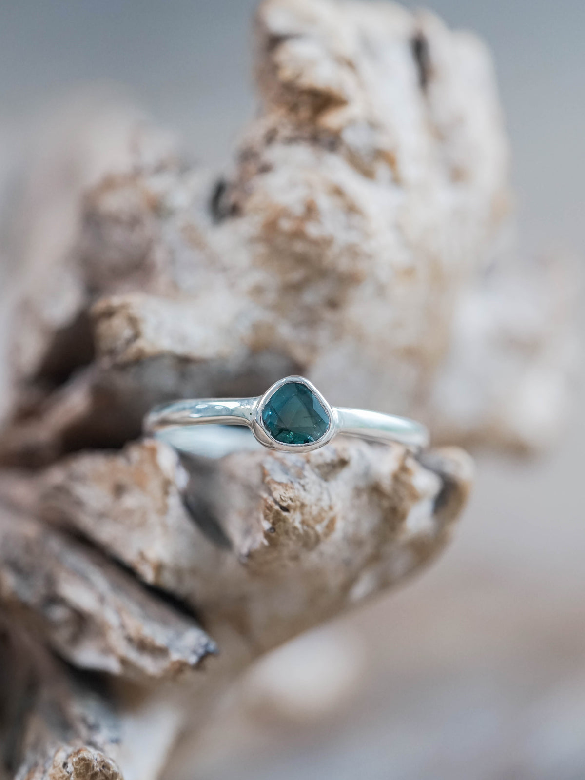 Sterling Silver Blue Diamond Slice Ring