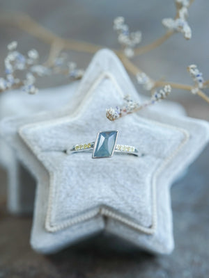 Sustainable Montana Sapphire Ring in Sterling Silver