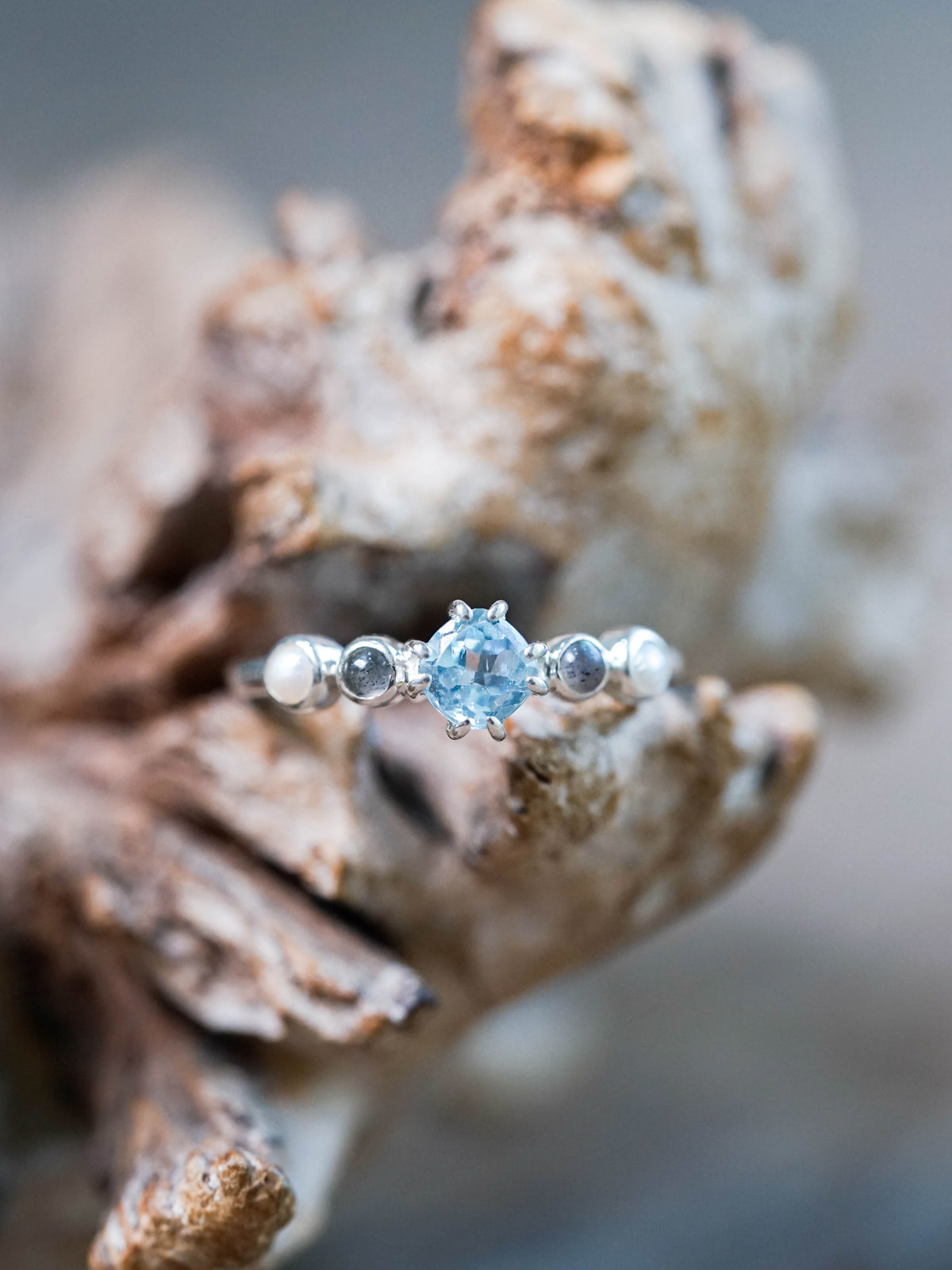 Topaz, Labradorite and Pearl Ring