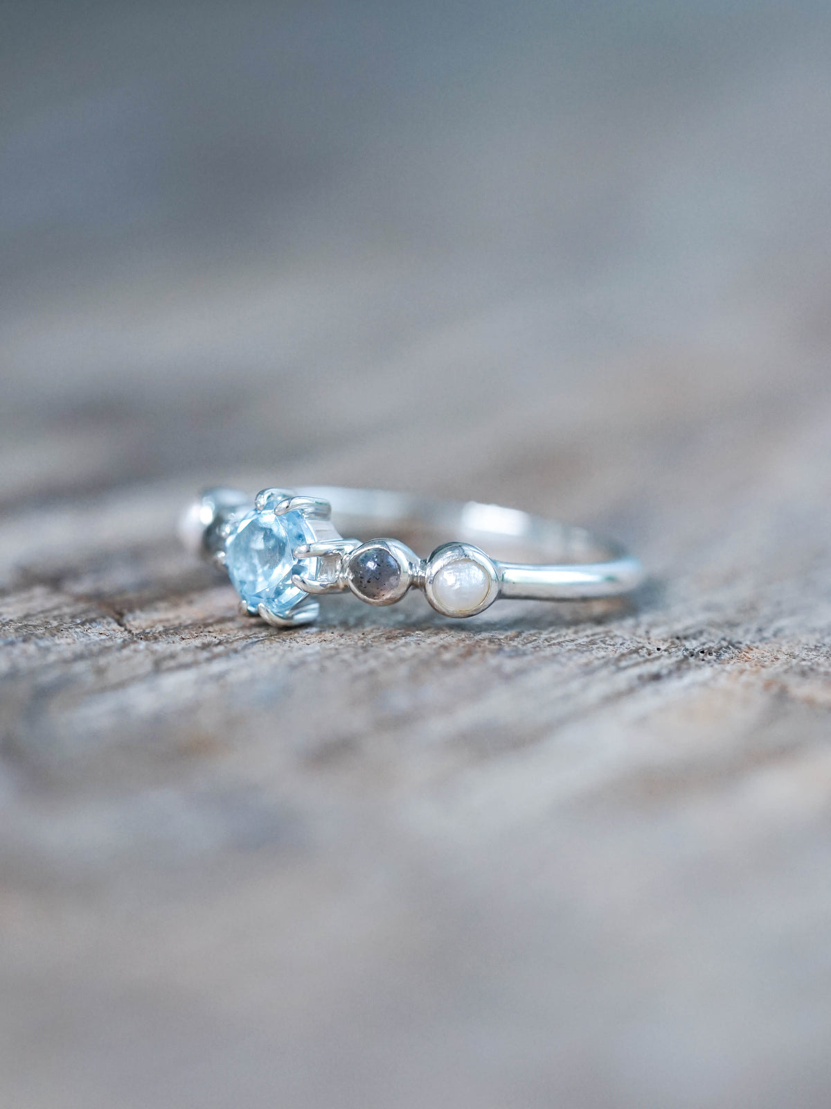 Topaz, Labradorite and Pearl Ring