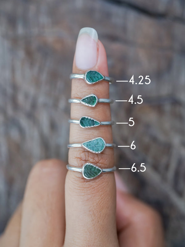 Iced CZ x Emerald Stone Ring – The Hype Shift