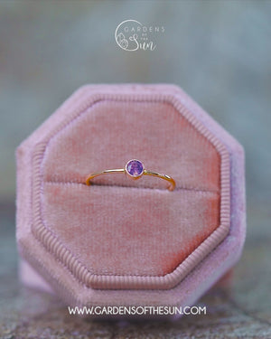 Mystic Lavender Sapphire Ring in Rose Gold - Ethical Jewelry | Gardens of the Sun