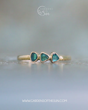 Three Diamond Slice Ring in Gold