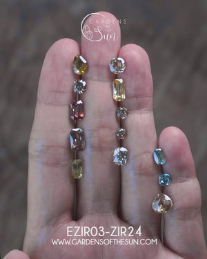 Custom Zircon Ring in Gold