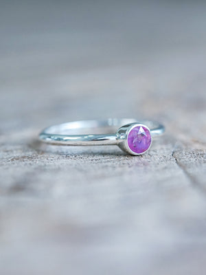 Round Pink Sapphire Ring - size 7.5