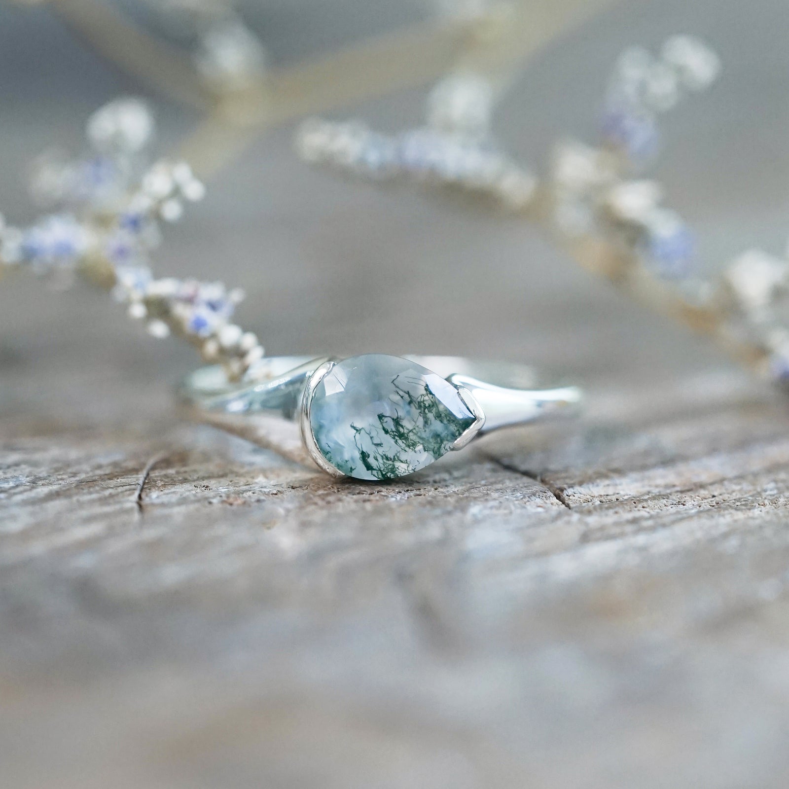 Pear Moss Agate Ring
