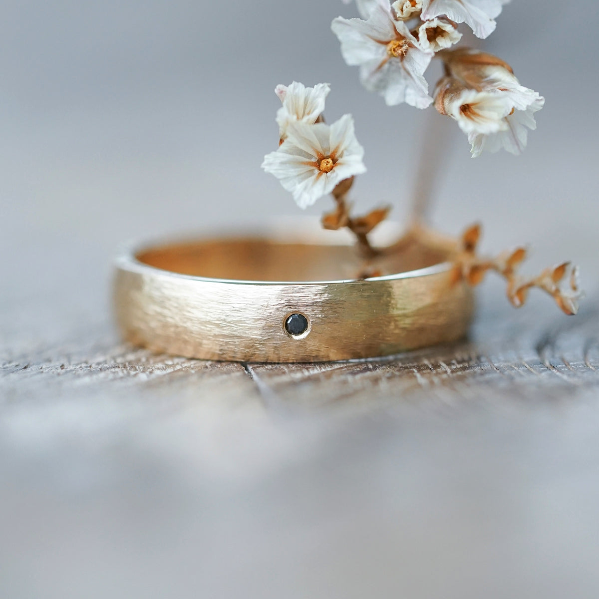 SHOP ETHICAL WEDDING BANDS