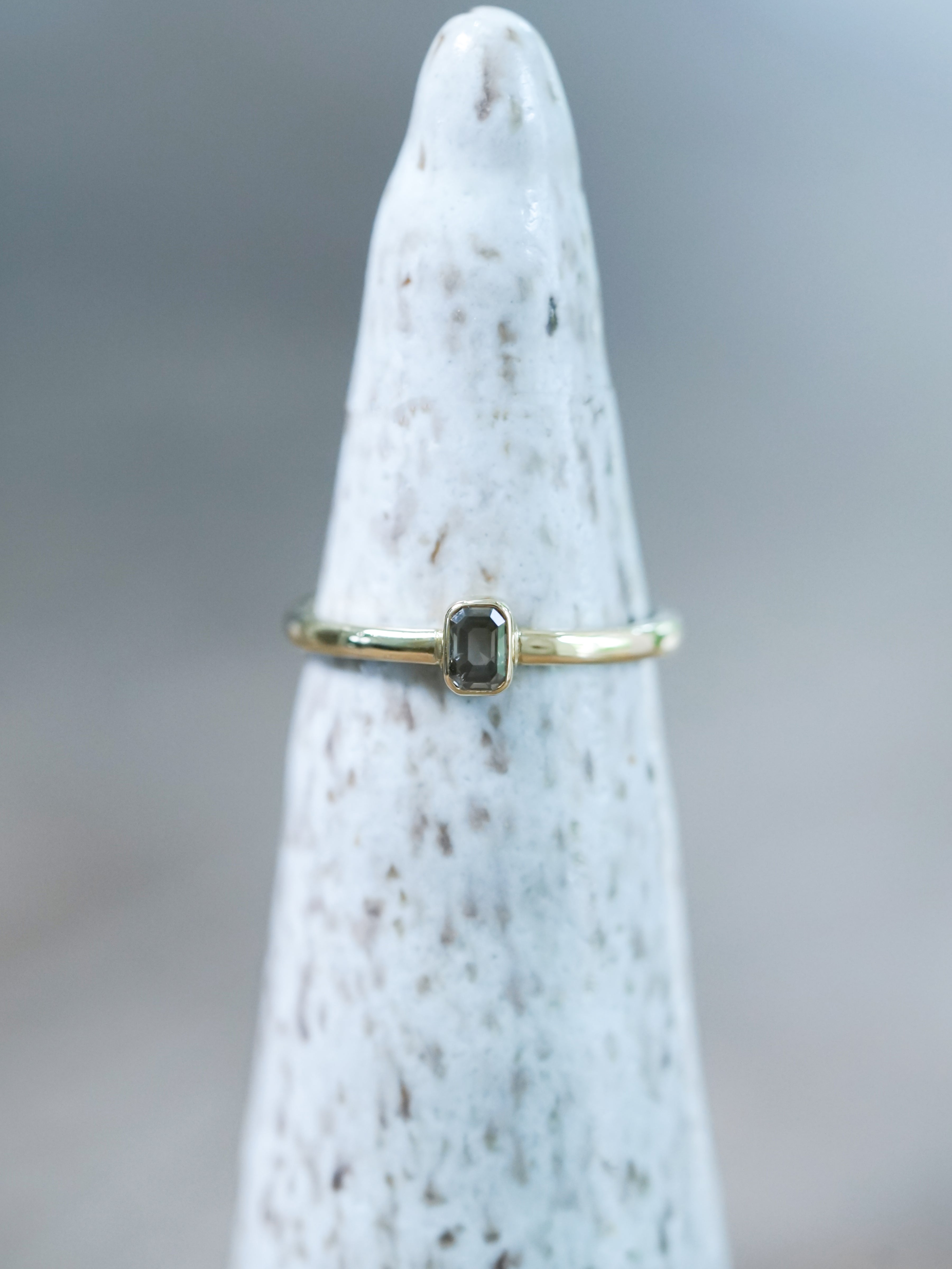 1 GRAM GOLD GREEN DIAMOND RING FOR MEN DESIGN A-585 – Radhe Imitation