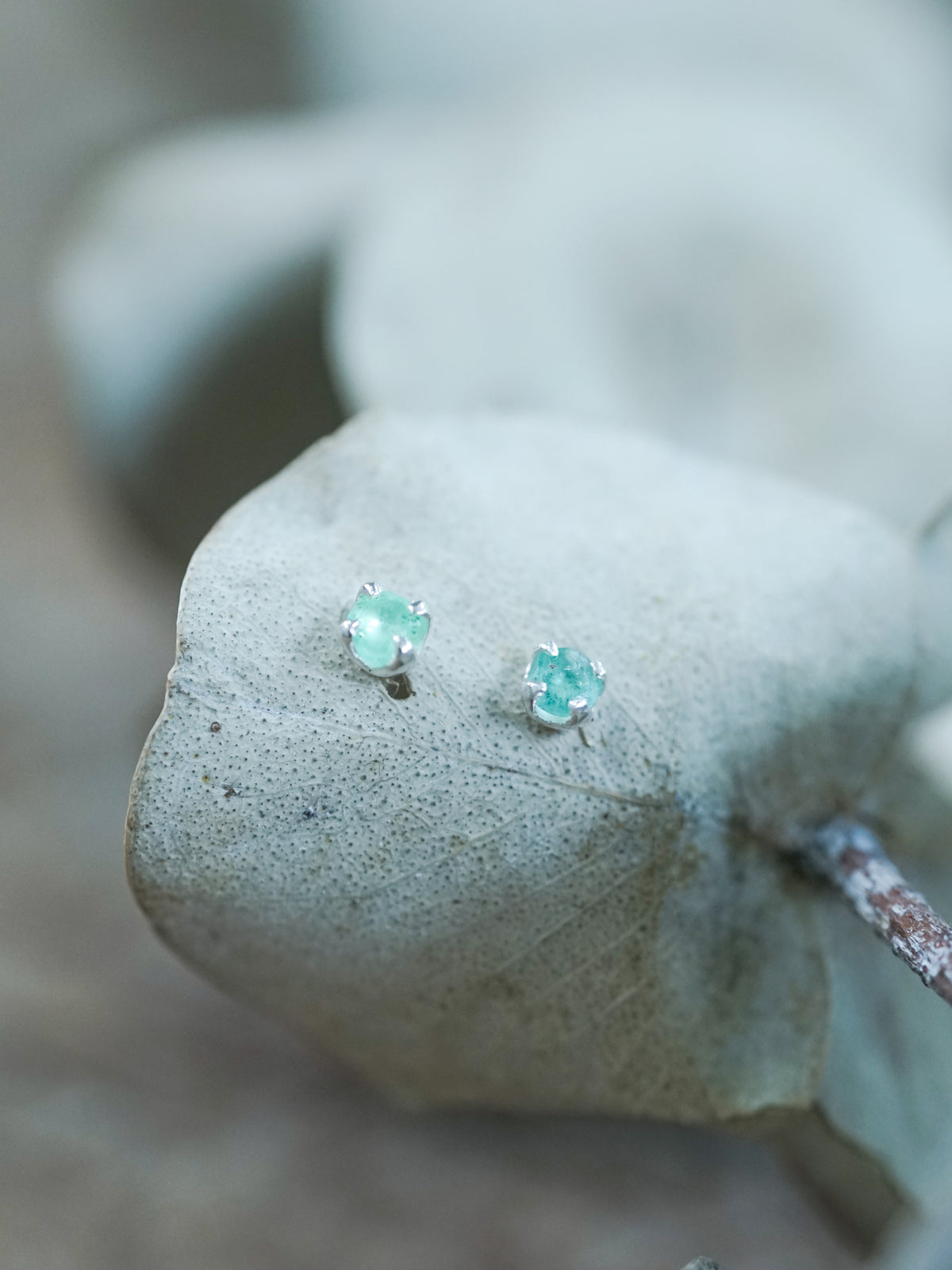 Emerald Tragus Stud Earring - Gardens of the Sun | Ethical Jewelry