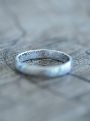Brushed Wedding Band in Silver