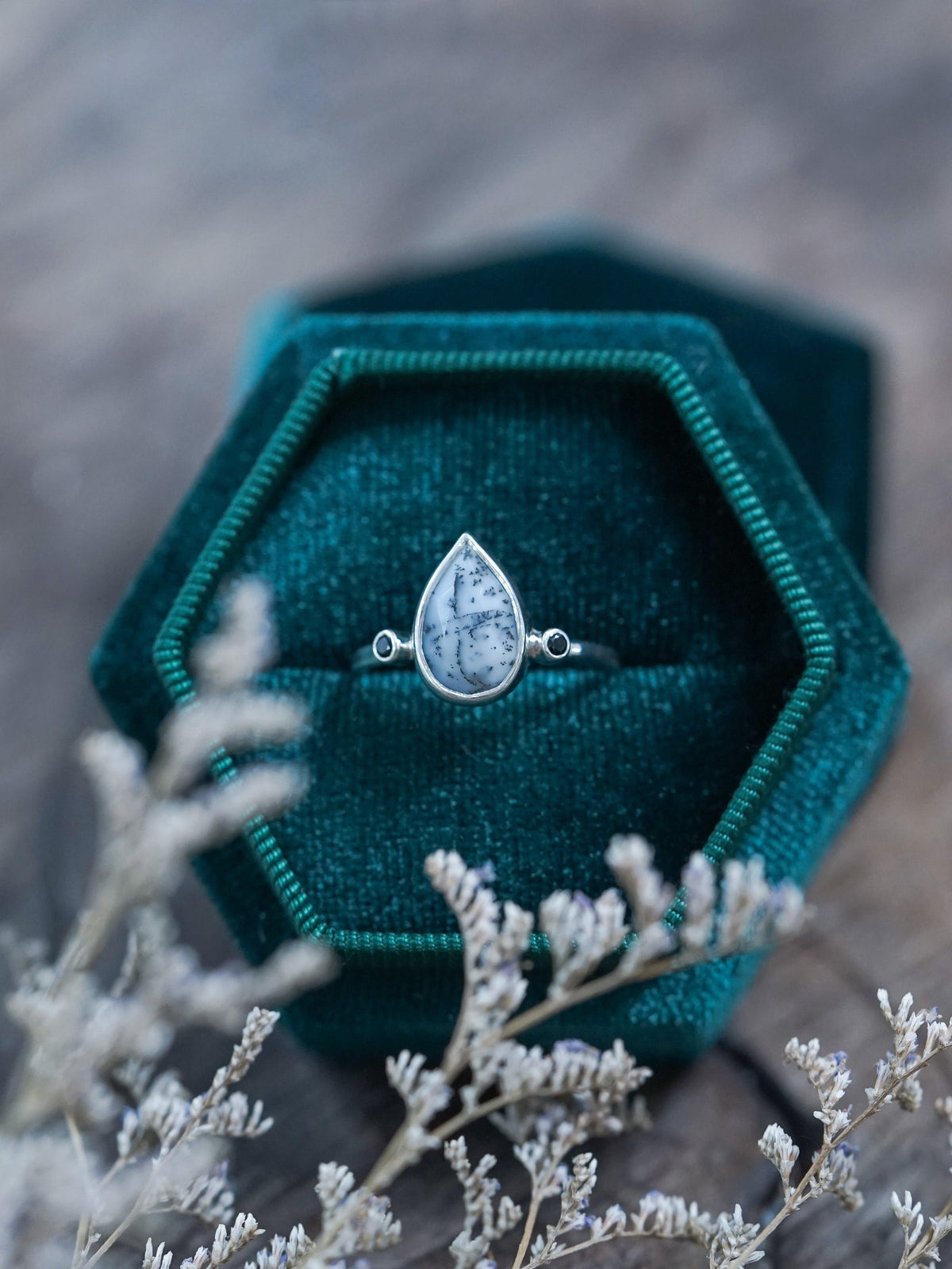 Dendritic Agate Ring - Gardens of the Sun | Ethical Jewelry