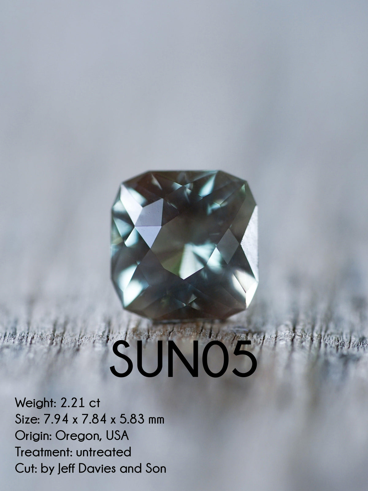 Custom Oregon Sunstone Ring in Gold - Gardens of the Sun | Ethical Jewelry