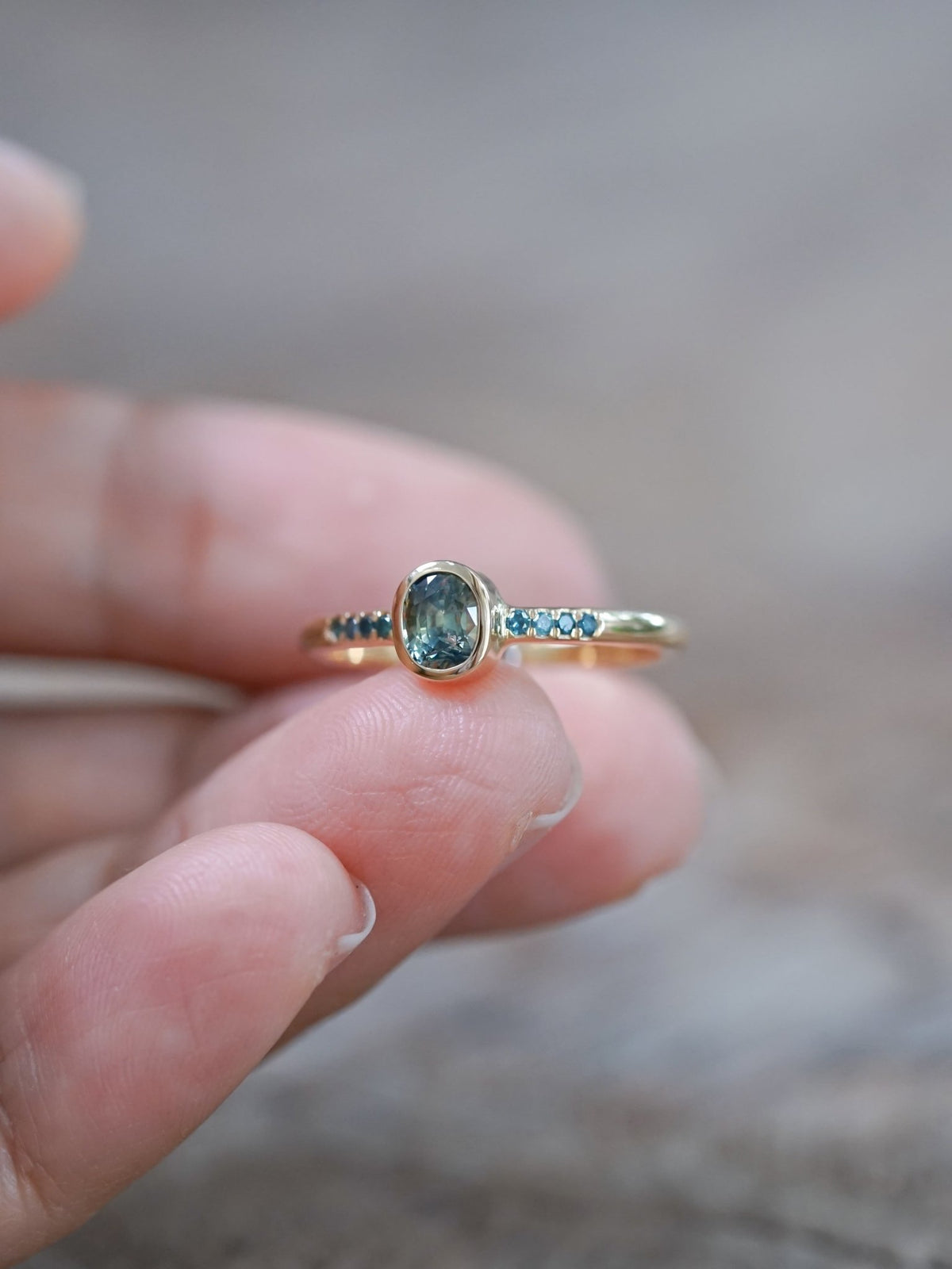 Bicolor Sapphire and Blue Diamond Ring in Ethical Gold - Gardens of the Sun | Ethical Jewelry