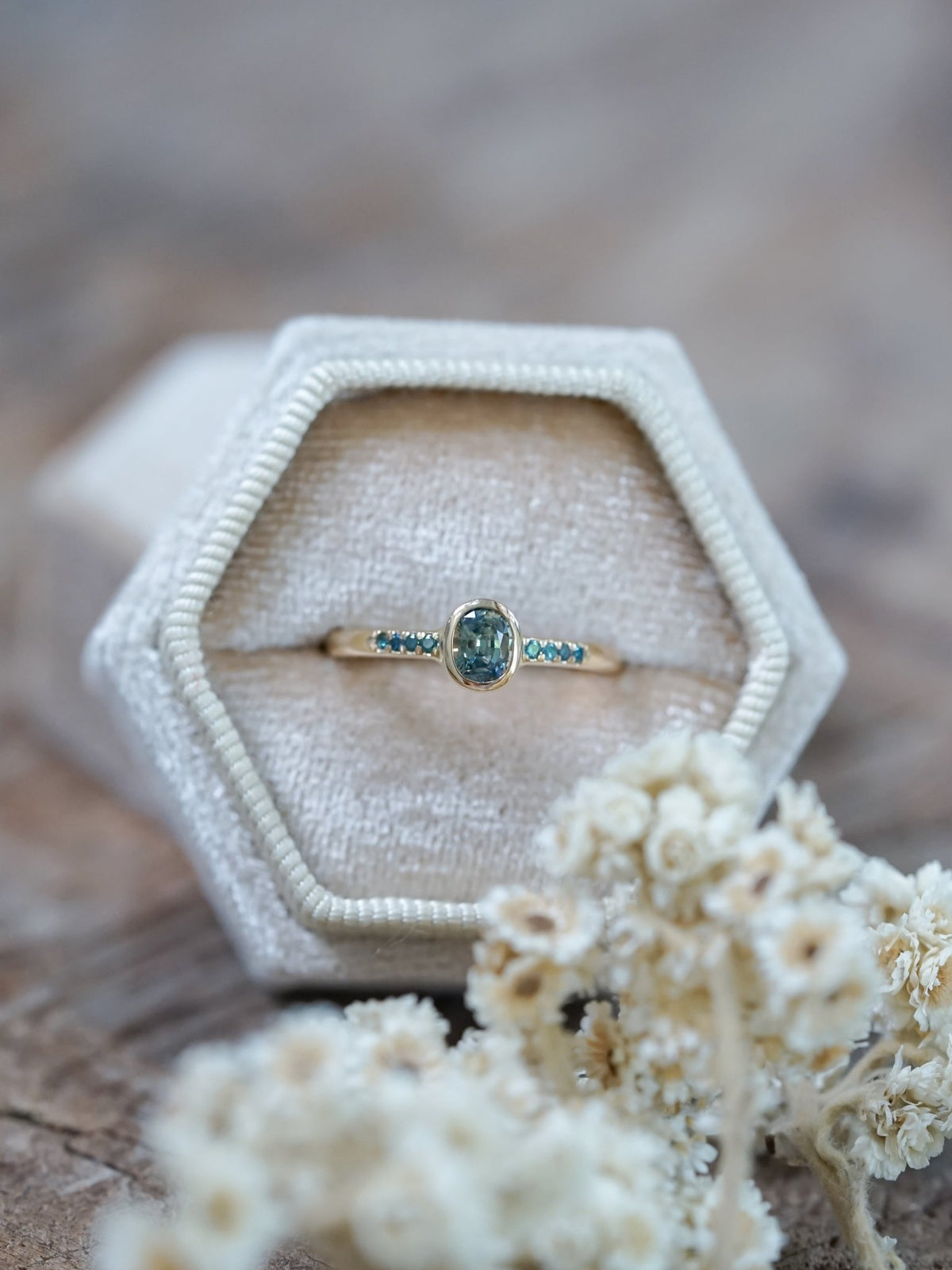 Bicolor Sapphire and Blue Diamond Ring in Ethical Gold - Gardens of the Sun | Ethical Jewelry