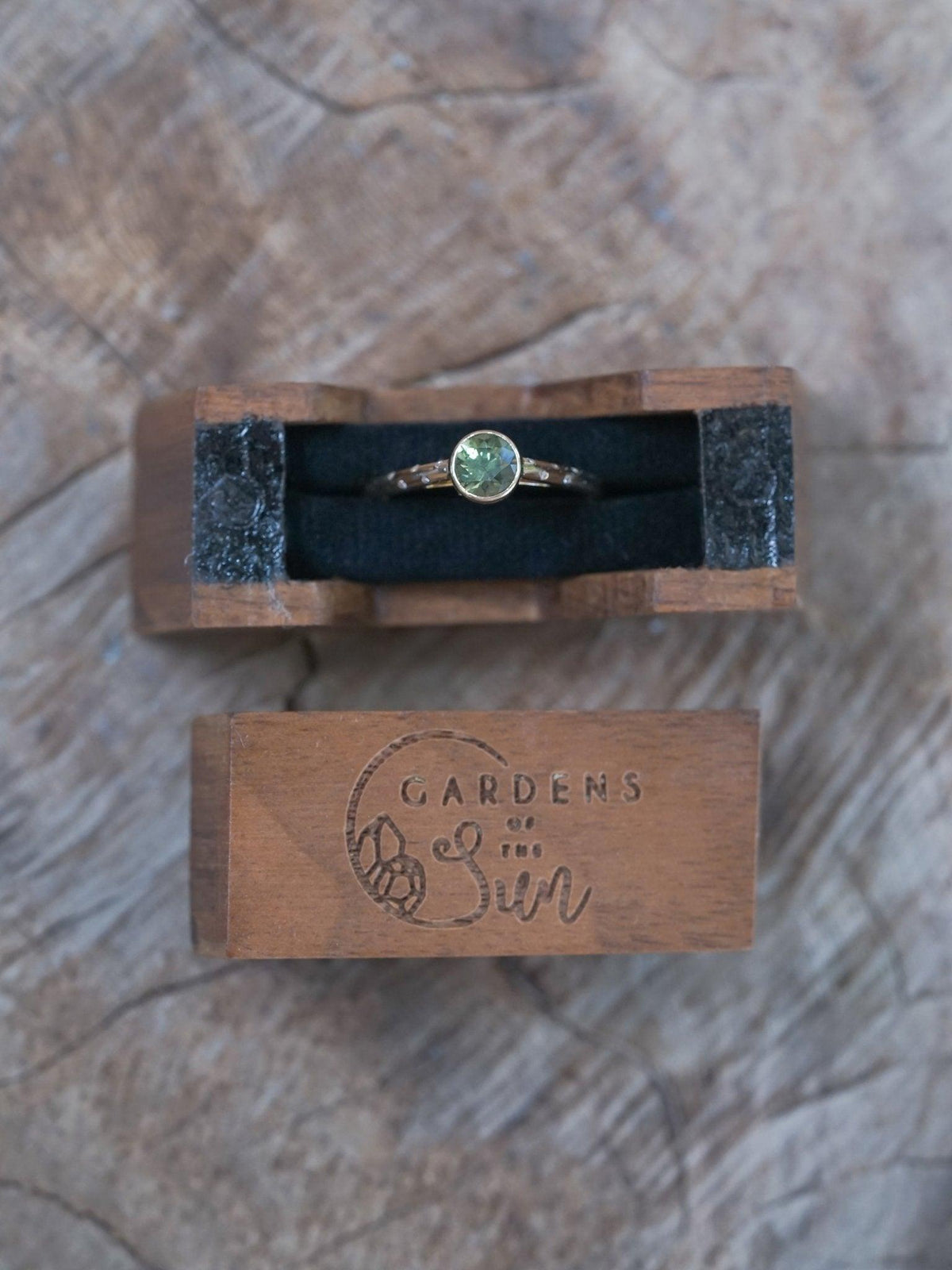 Borneo Green Sapphire Ring - Gardens of the Sun | Ethical Jewelry