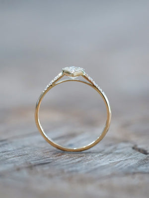 Borneo Shield Diamond Ring in Yellow Gold - Gardens of the Sun | Ethical Jewelry