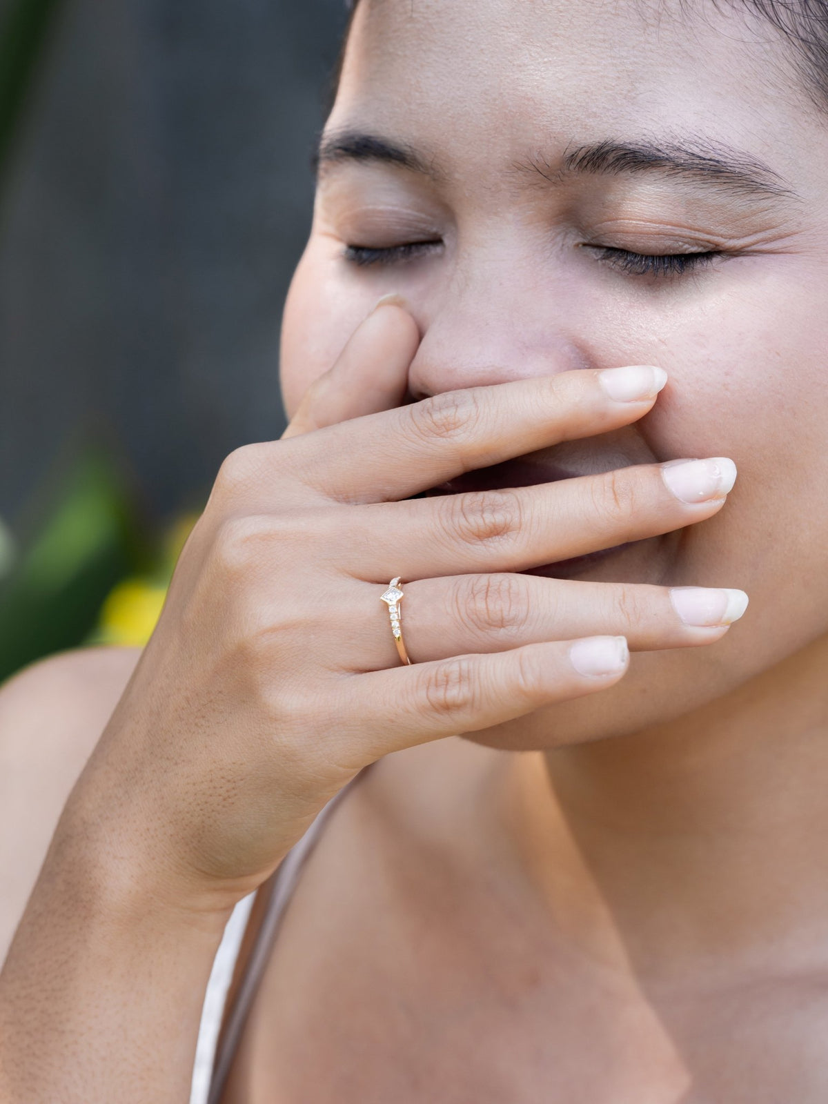 Canadian Kite Diamond Ring in Ethical Gold - Gardens of the Sun | Ethical Jewelry