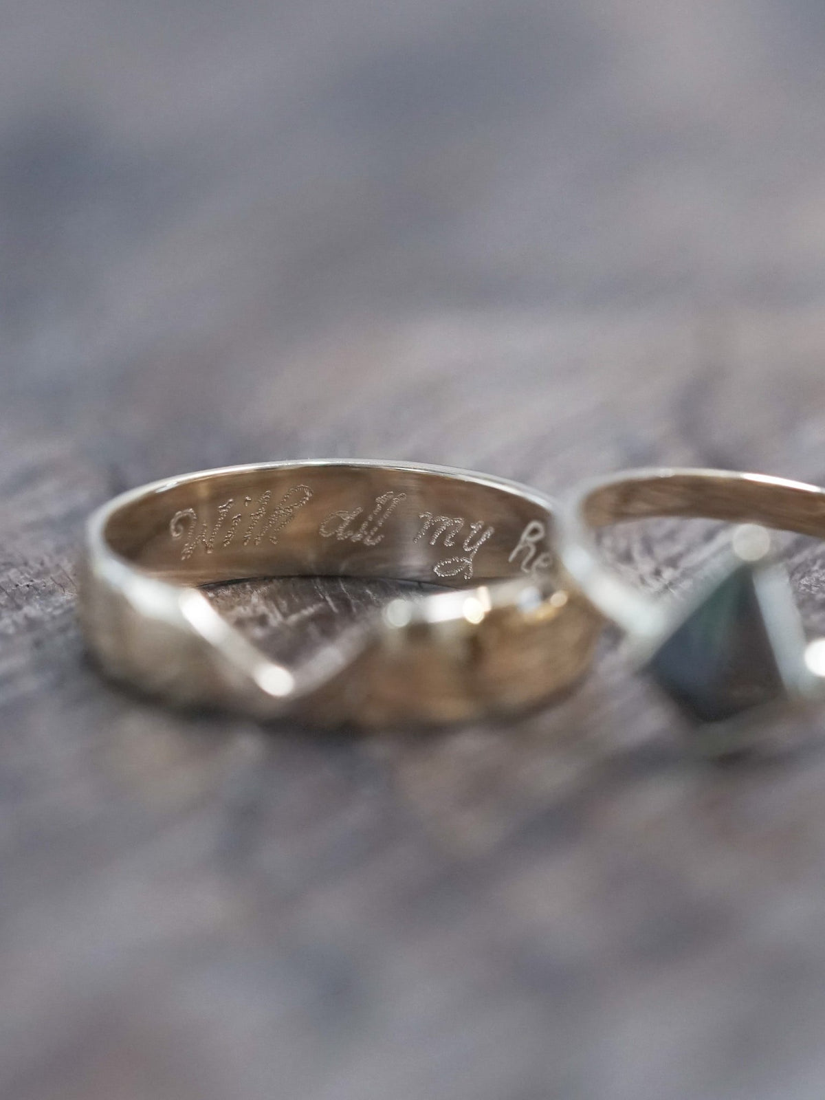 Custom Cut-out Wedding Band in Gold - Gardens of the Sun | Ethical Jewelry