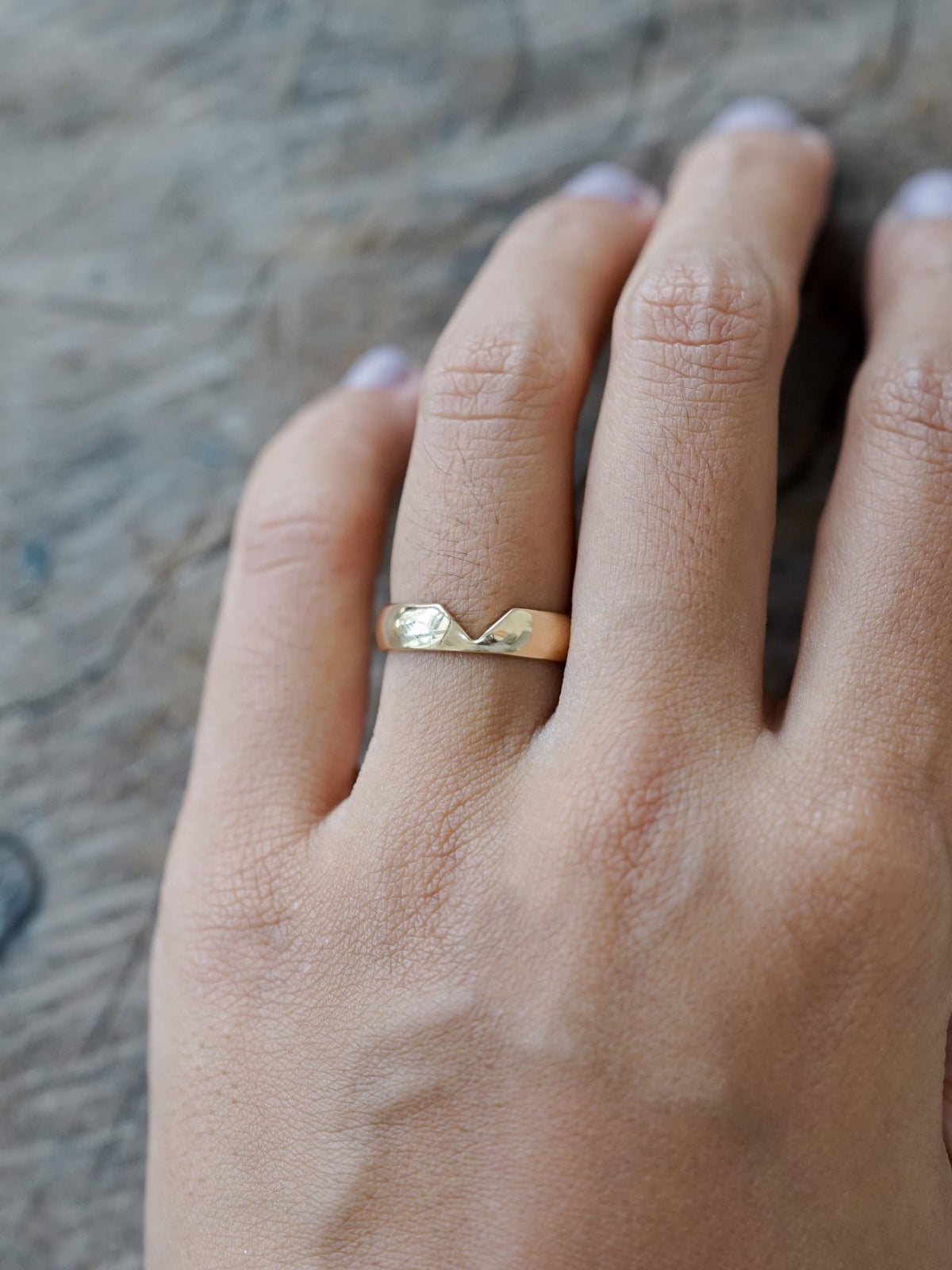 Custom Cut-out Wedding Band in Gold - Gardens of the Sun | Ethical Jewelry