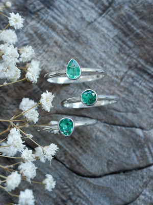 Custom Emerald Ring - Gardens of the Sun | Ethical Jewelry
