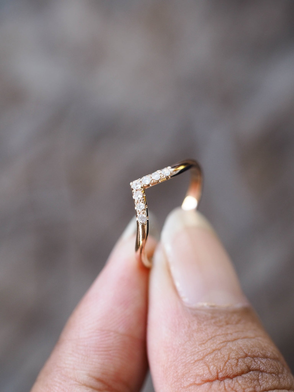 V-shape Slope Diamond Ring – Written by Forest
