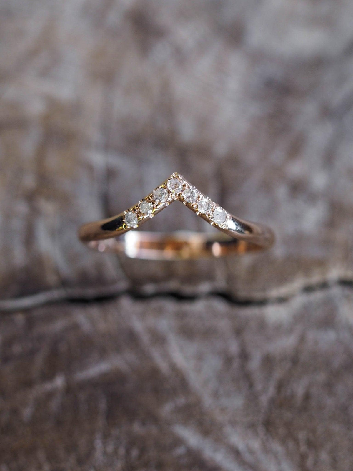 Custom V-shaped Nesting Band in Gold - Gardens of the Sun | Ethical Jewelry