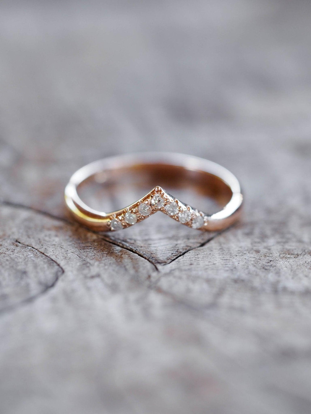 Custom V-shaped Nesting Band in Gold - Gardens of the Sun | Ethical Jewelry