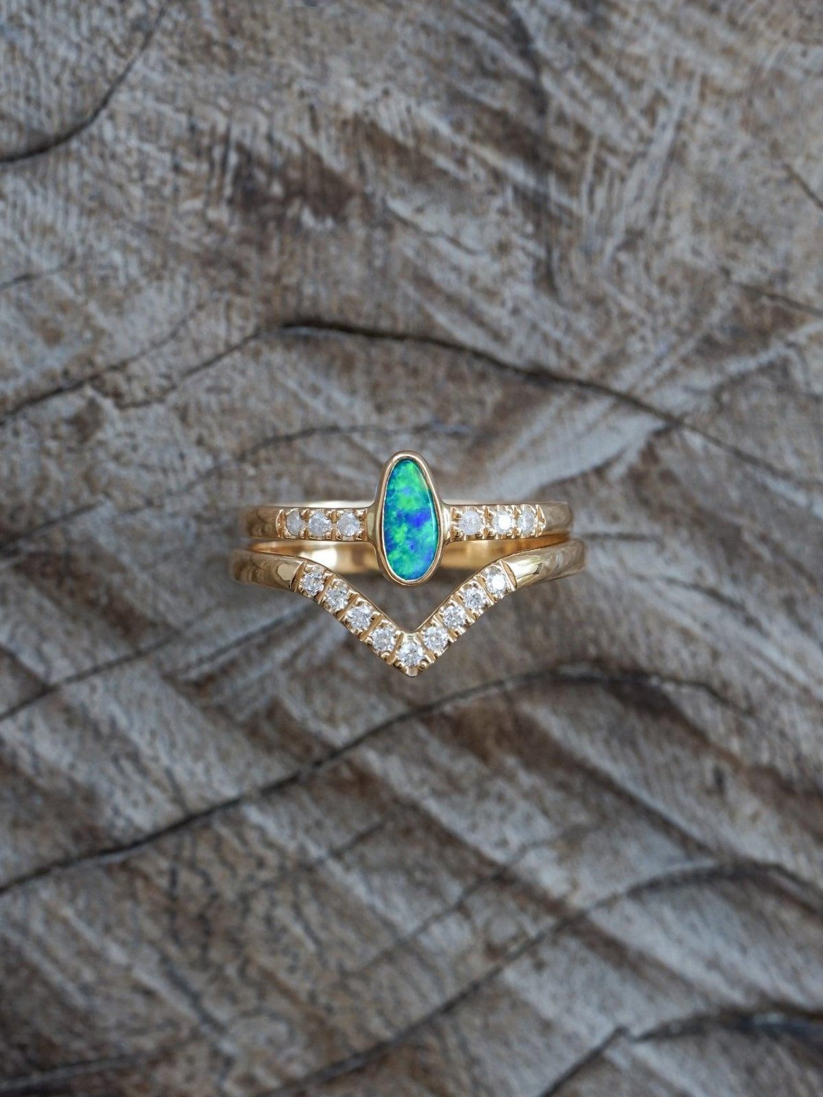 Custom V-shaped Nesting Band in Gold - Gardens of the Sun | Ethical Jewelry