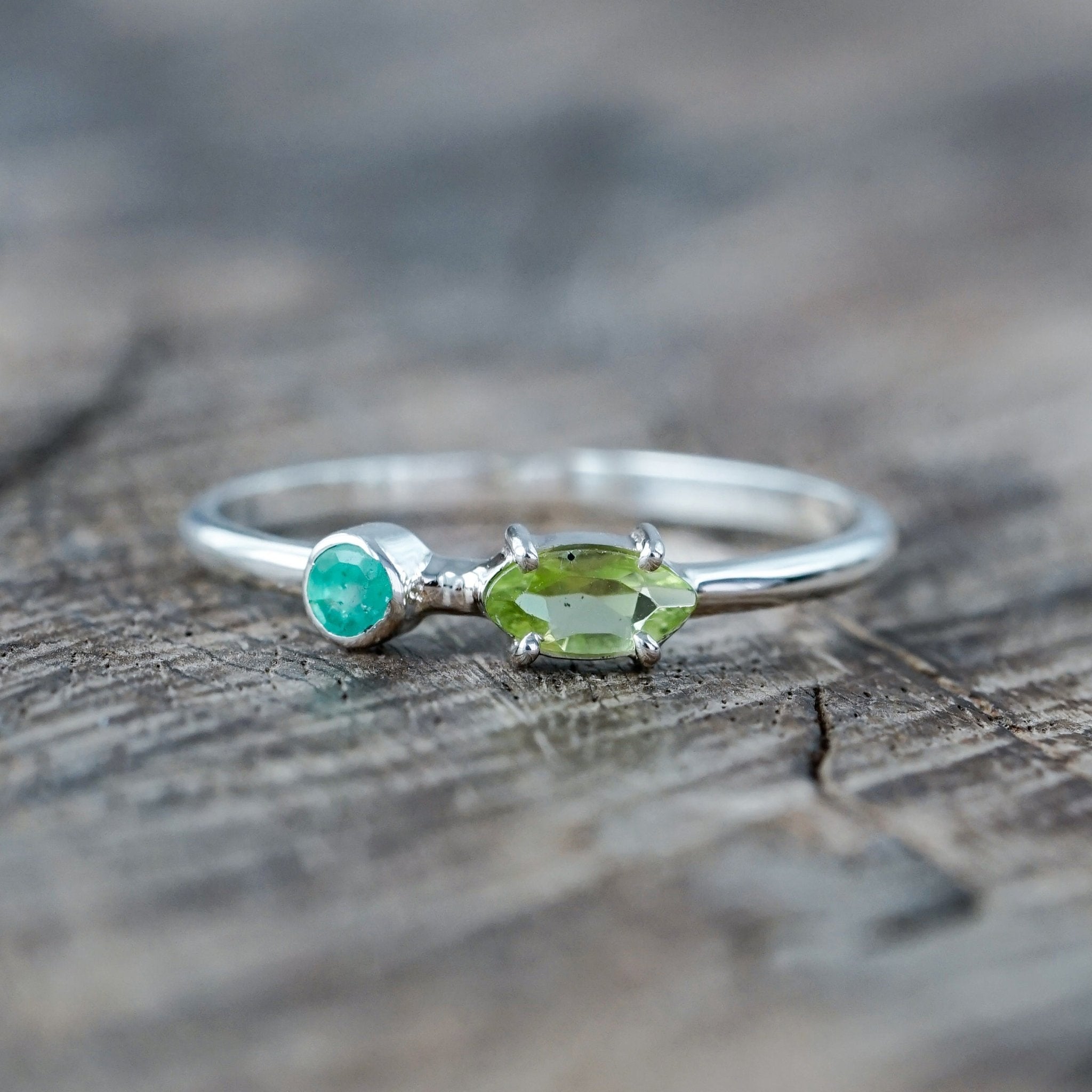 emerald and peridot ring