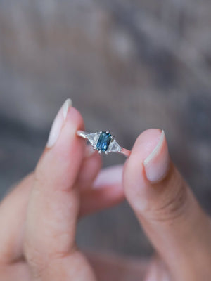 Hexagon Montana Sapphire and Diamond Ring in White Gold - Gardens of the Sun | Ethical Jewelry