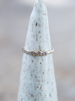 Hexagon Spinel Ring in Ethical Gold - Gardens of the Sun | Ethical Jewelry
