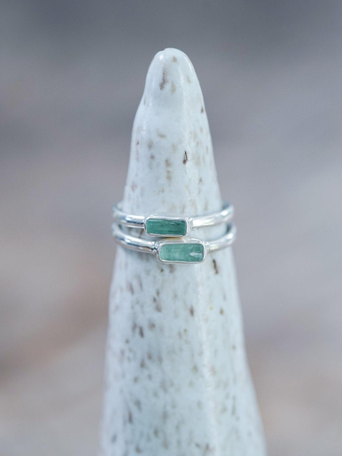 Horizontal Emerald Crystal Ring - Gardens of the Sun | Ethical Jewelry
