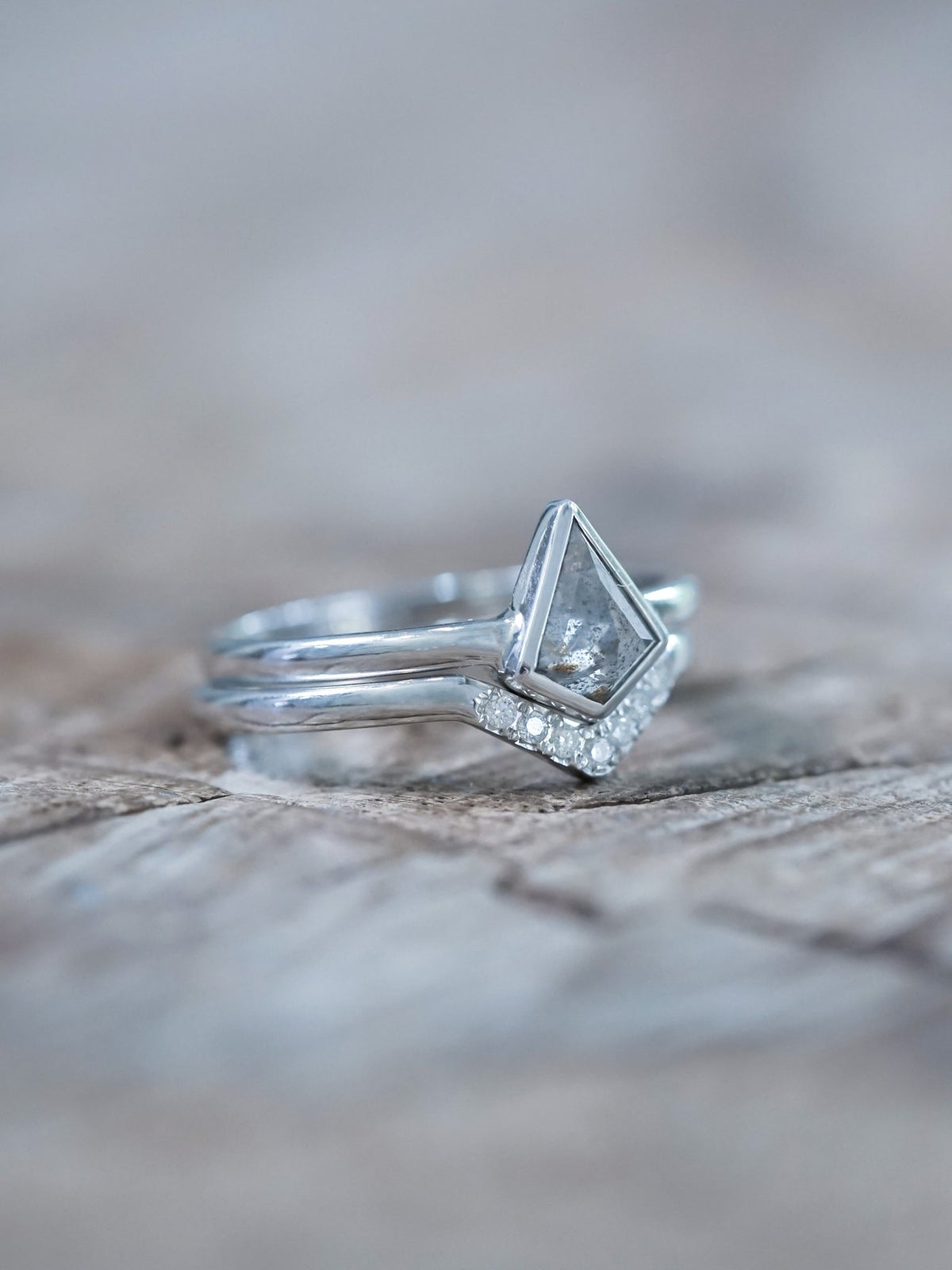 Kite Diamond Ring Set in White Gold - Gardens of the Sun | Ethical Jewelry
