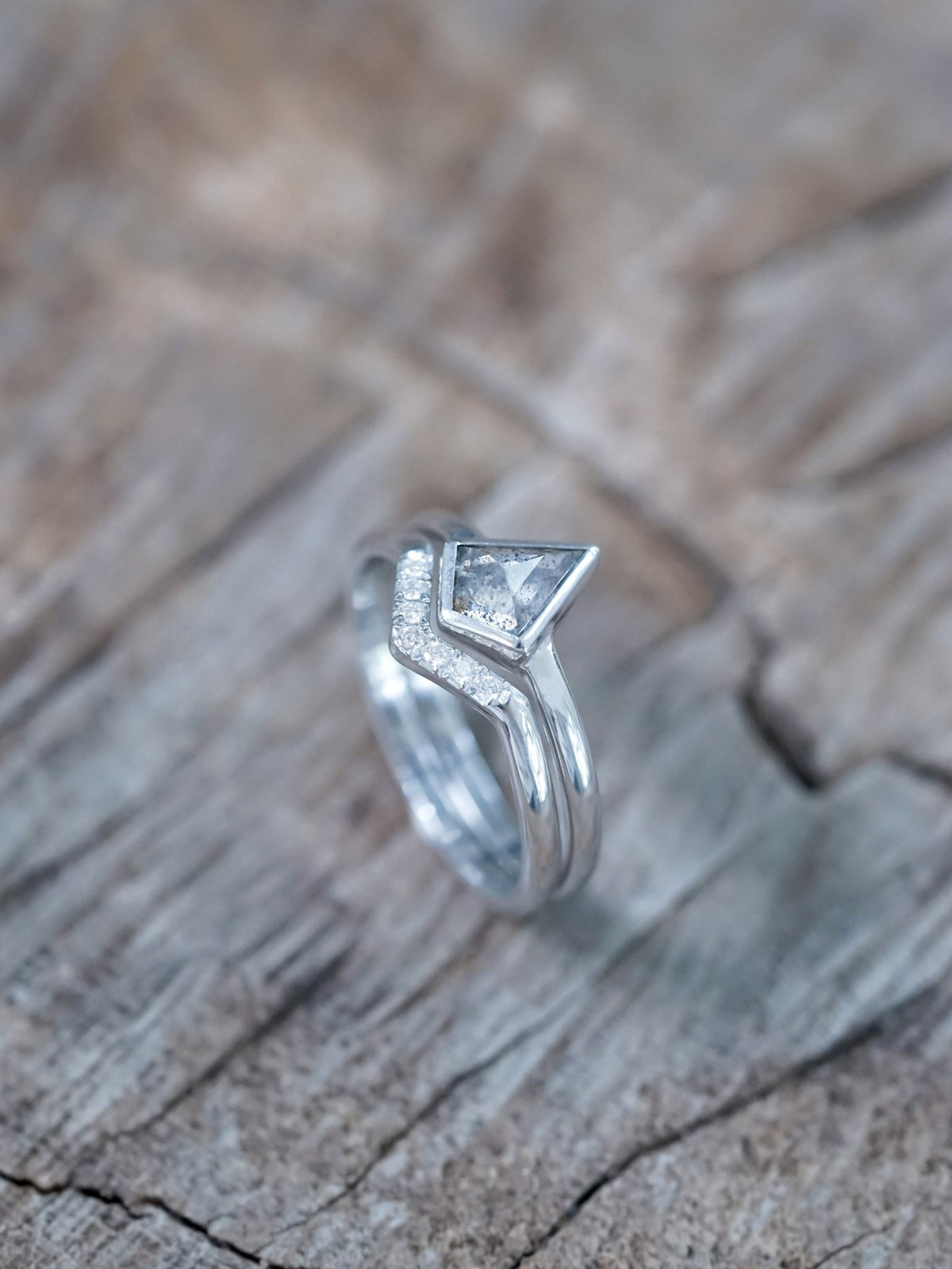 Kite Diamond Ring Set in White Gold - Gardens of the Sun | Ethical Jewelry