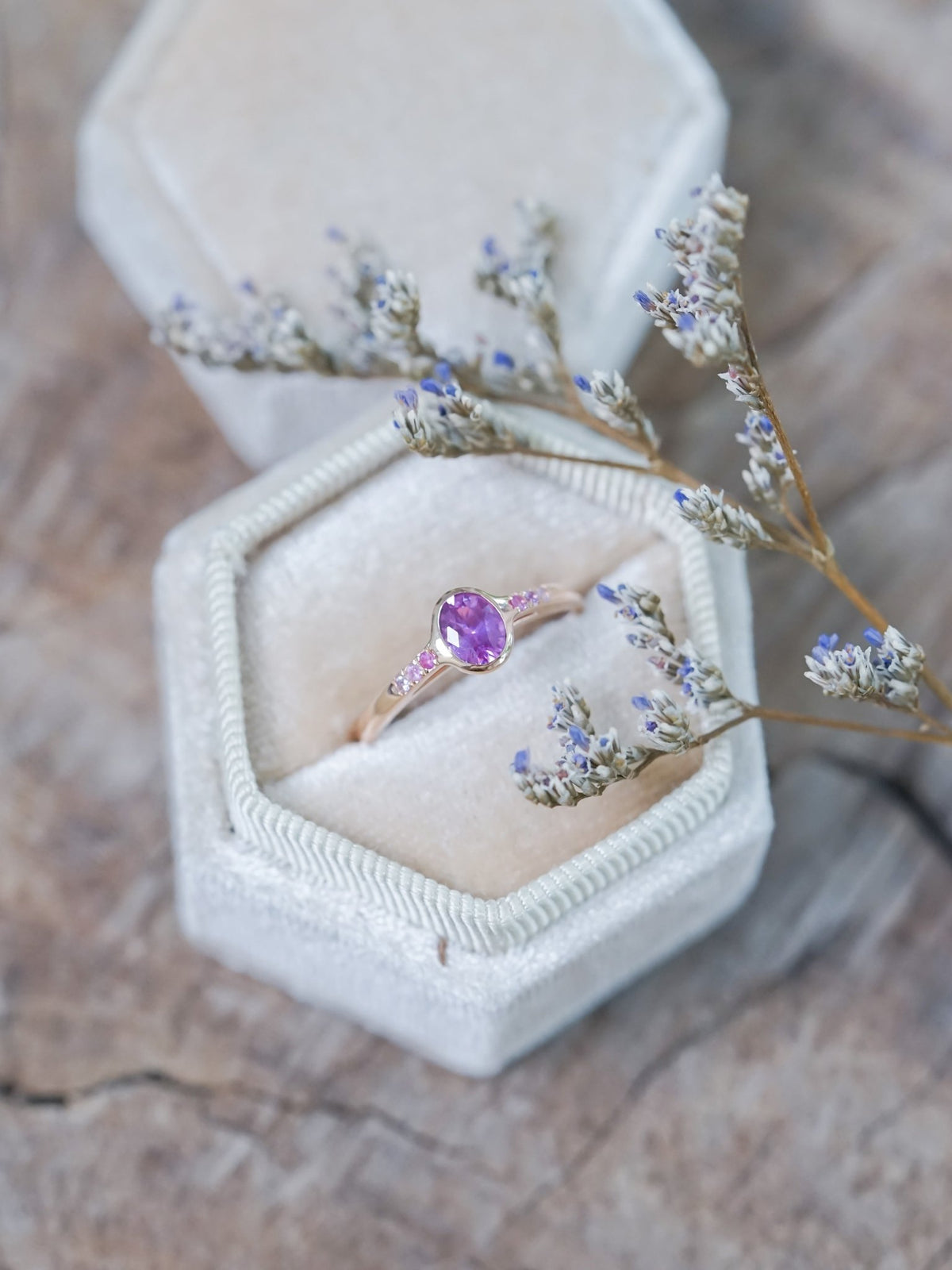 Oval Pink Sapphire Ring in Rose Gold - Gardens of the Sun | Ethical Jewelry