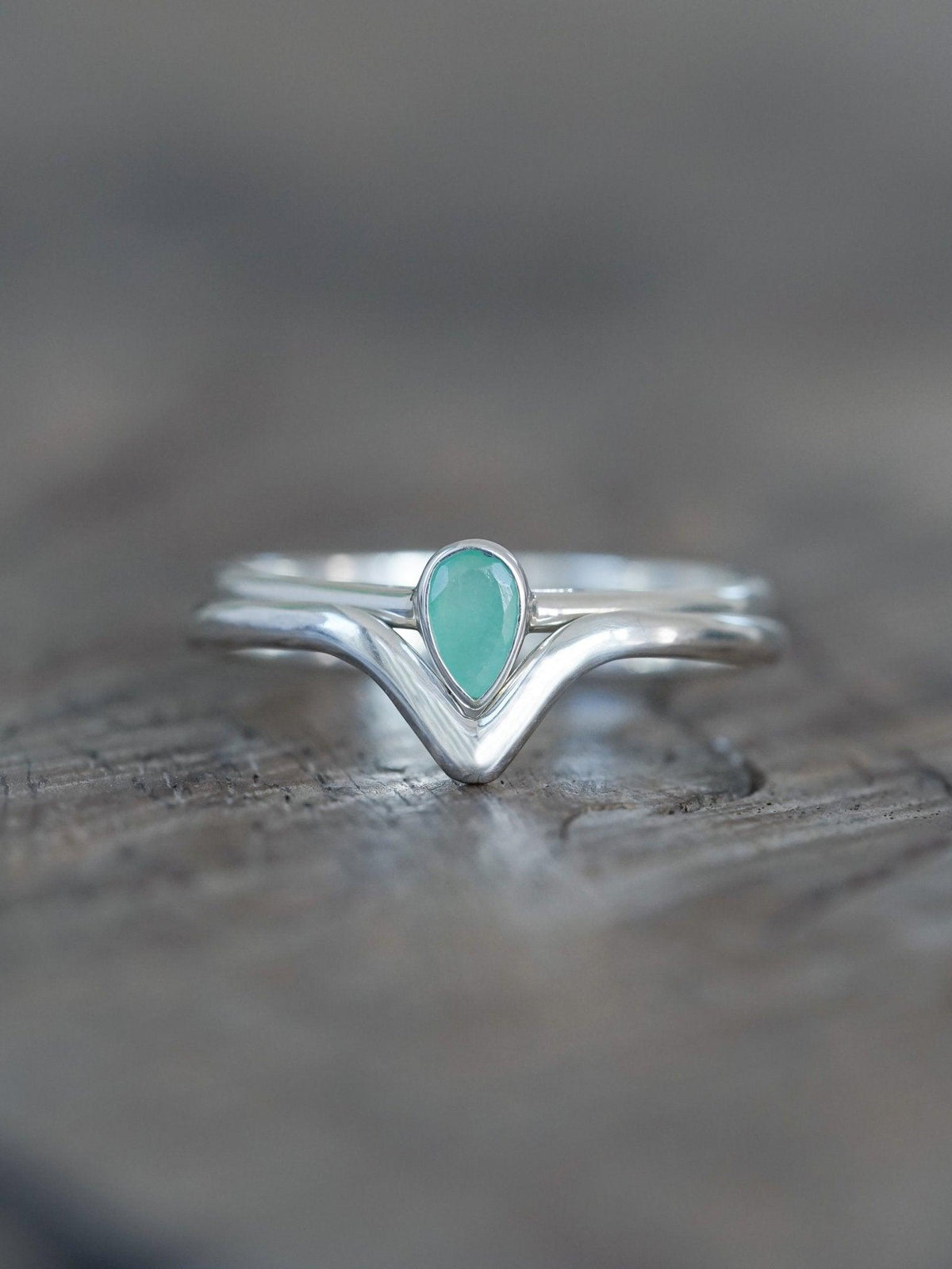Pear Emerald Ring - Gardens of the Sun | Ethical Jewelry