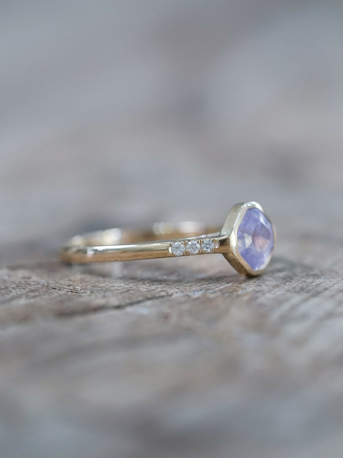 Purple Borneo Sapphire Ring in Ethical Gold - Gardens of the Sun | Ethical Jewelry