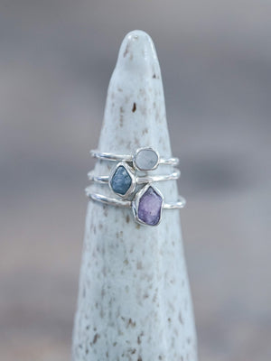 Rough Borneo Sapphire ring - Gardens of the Sun | Ethical Jewelry