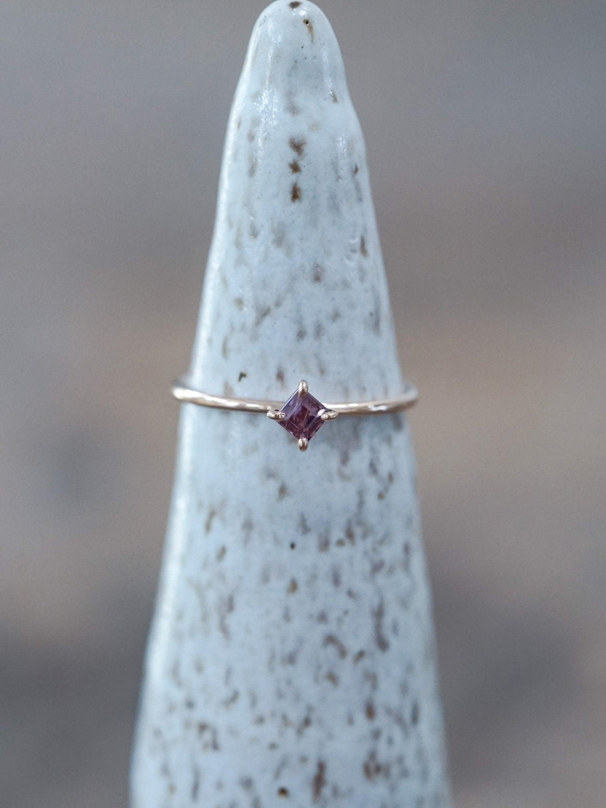 Rutile Kite Sapphire Ring in Eco Rose Gold - Gardens of the Sun | Ethical Jewelry