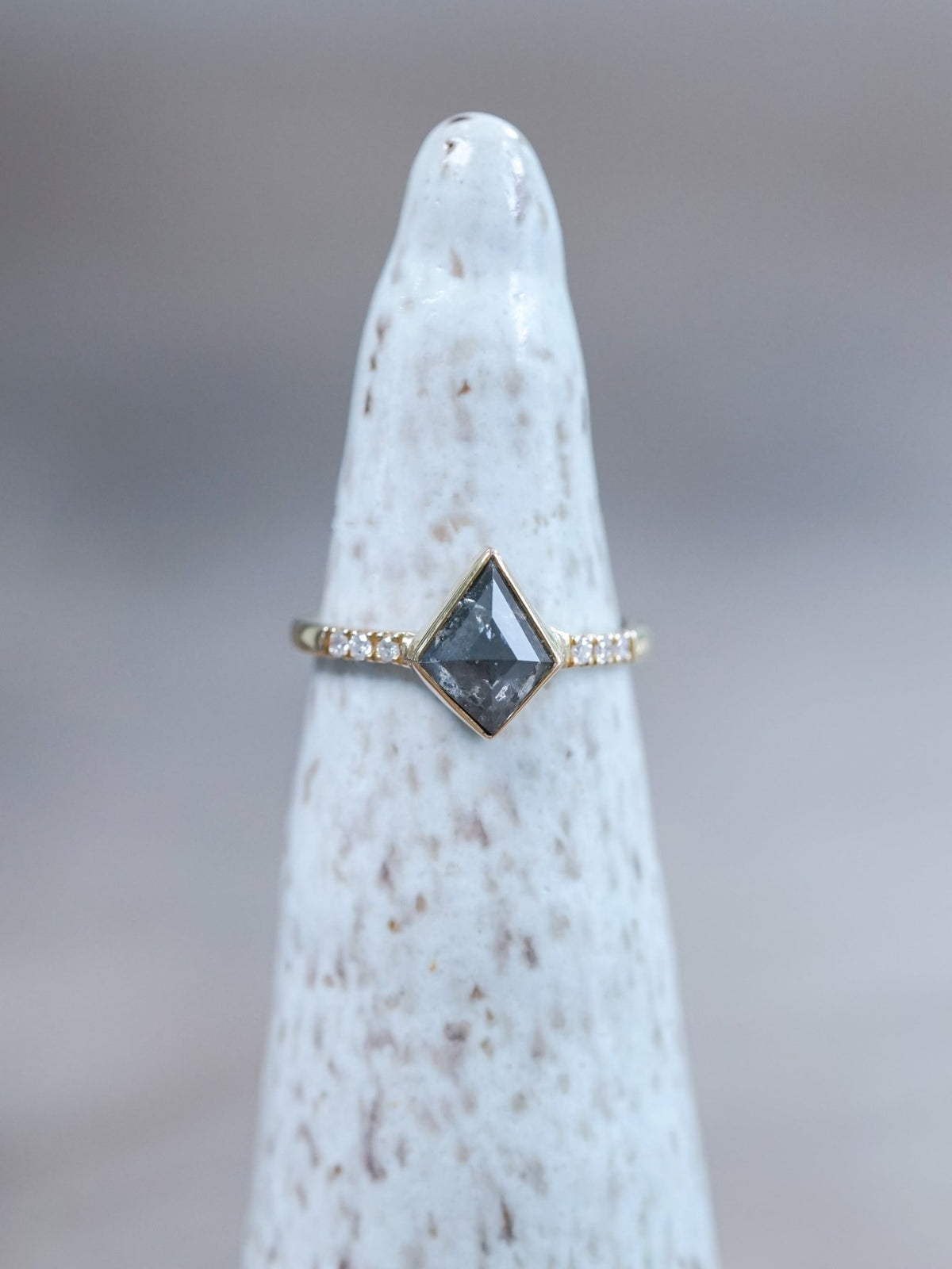 Salt and Pepper Kite Diamond Ring in Ethical Gold - Gardens of the Sun | Ethical Jewelry