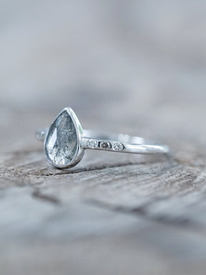 Salt and Pepper Pear Diamond Ring in Ethical White Gold - Gardens of the Sun | Ethical Jewelry