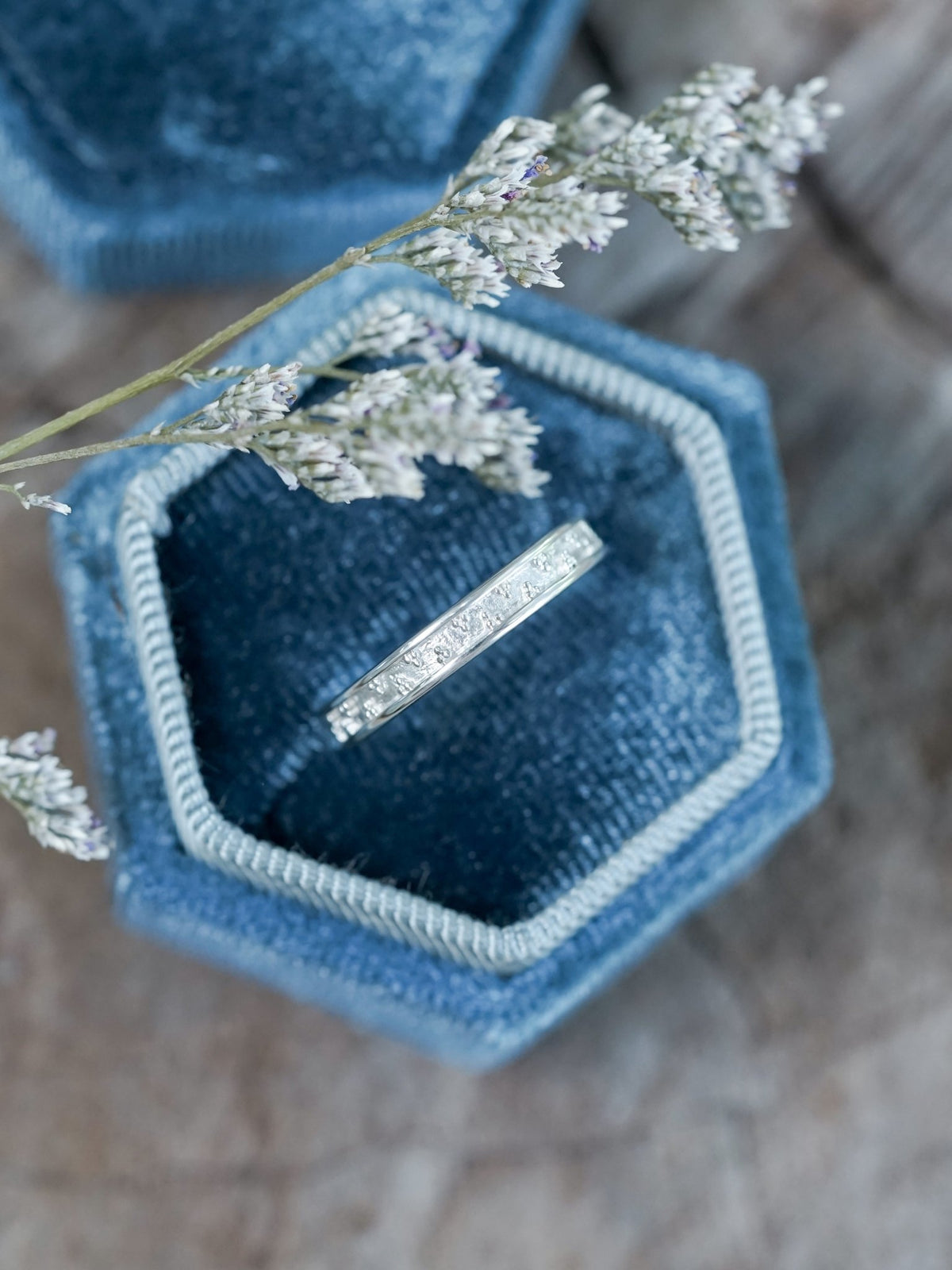 Side Patterned Band - Gardens of the Sun | Ethical Jewelry