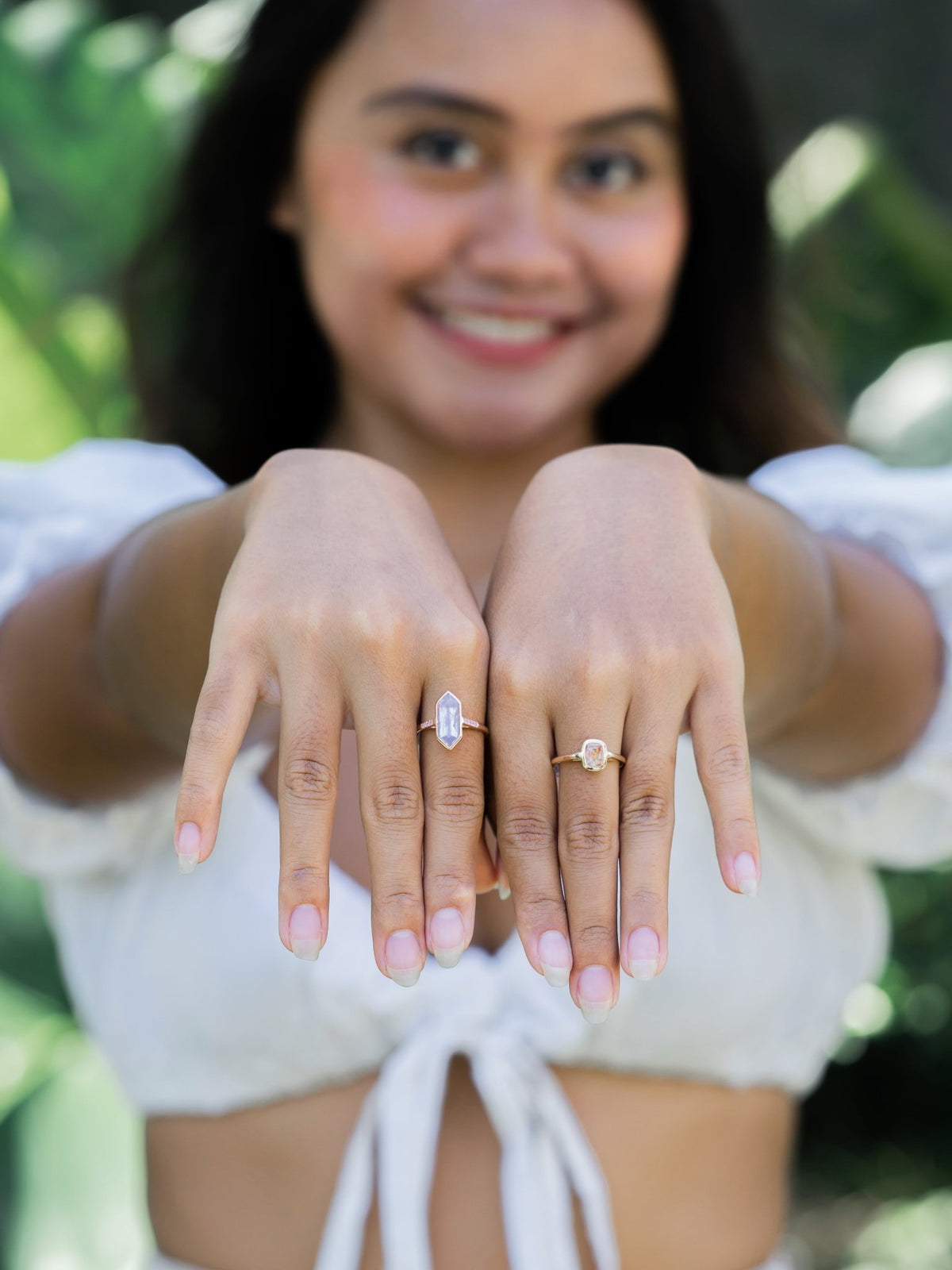 Sunstorm Bicolor Sapphire Ring in Ethical Gold - Gardens of the Sun | Ethical Jewelry