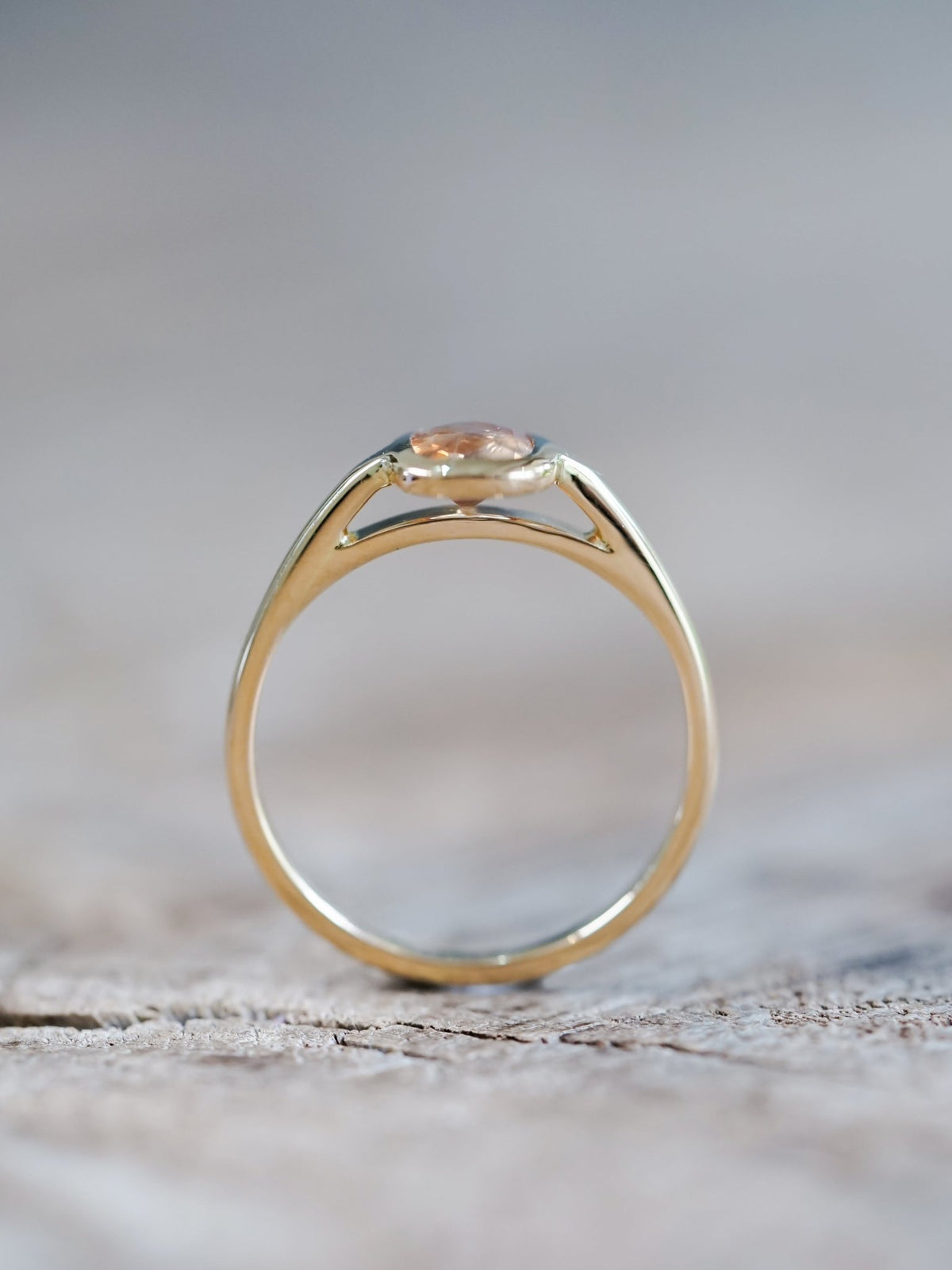 Sunstorm Bicolor Sapphire Ring in Ethical Gold - Gardens of the Sun | Ethical Jewelry