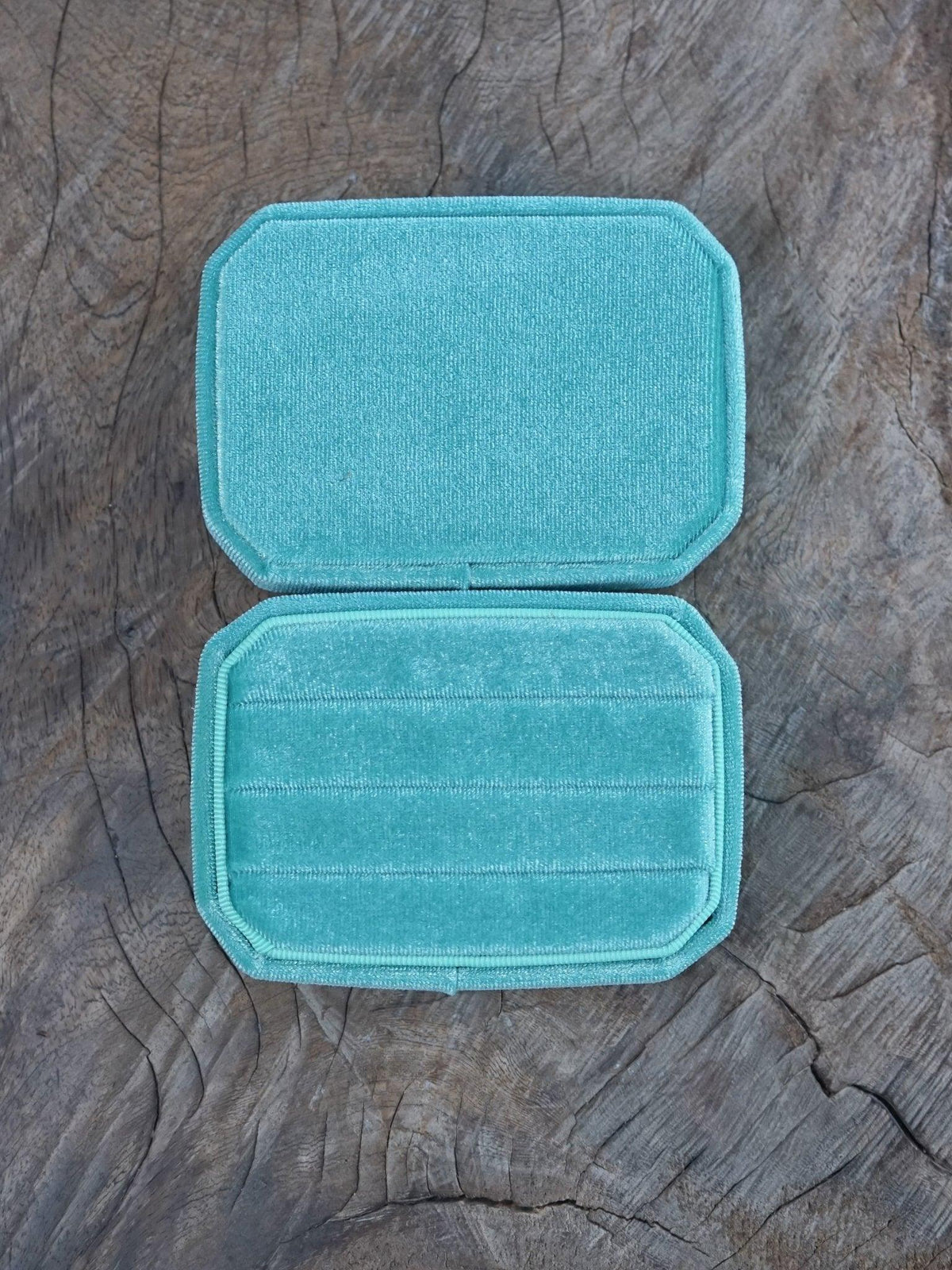 Velvet Multi Ring Box - Gardens of the Sun | Ethical Jewelry